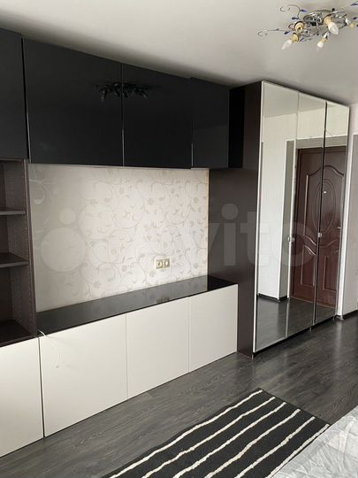 Комната 17 м² в 6-к., 14/16 эт.