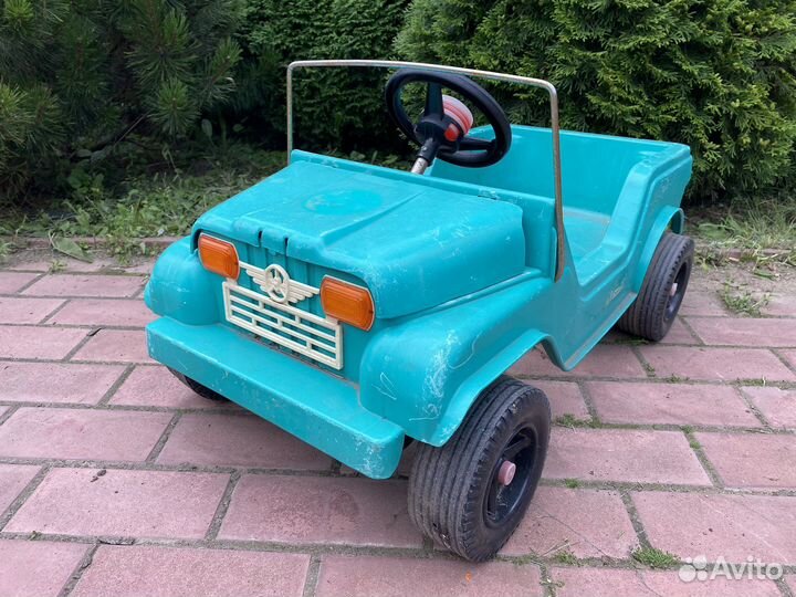 Детская педальная машина багги