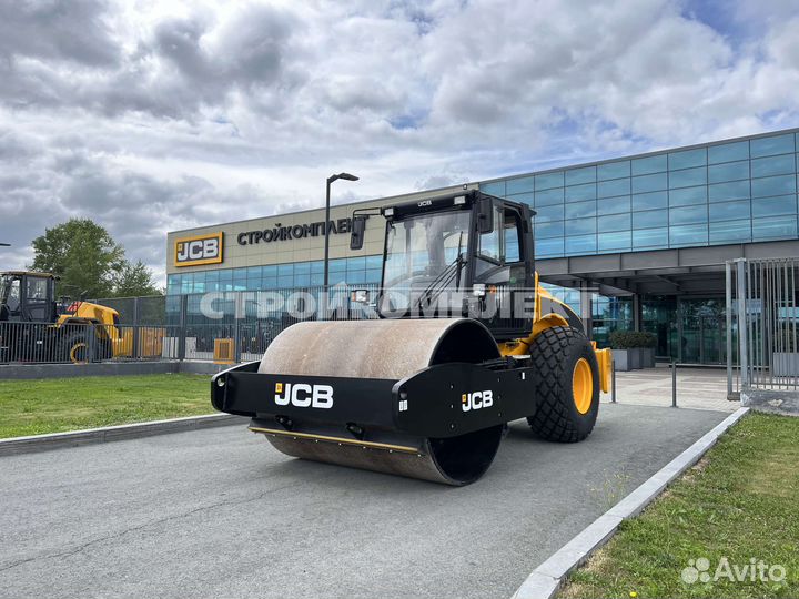 Дорожный каток JCB Vibromax VM166D, 2022