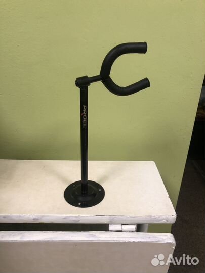 Держатель для гитары