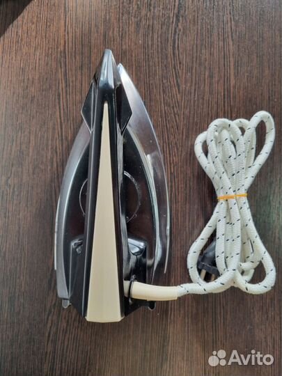 Утюг новый