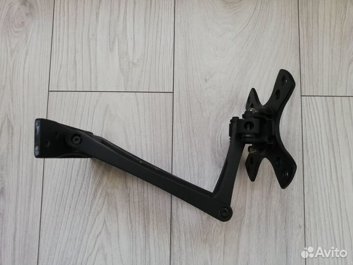 Кронштейн для телевизора на стену Elenberg vesa