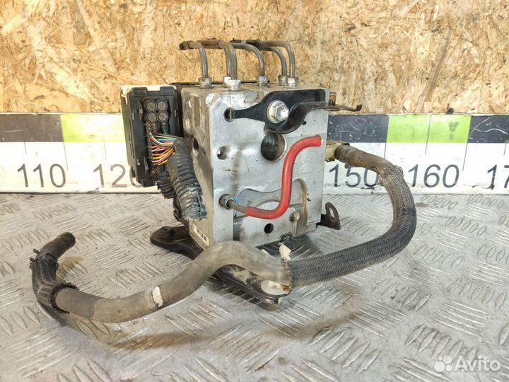 Блок ABS насос Lexus Ls 2006-2017