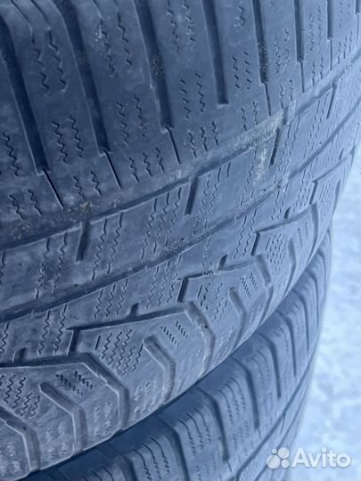 Hankook Winter I'Cept Evo2 W320B 265/35 R20 174Z