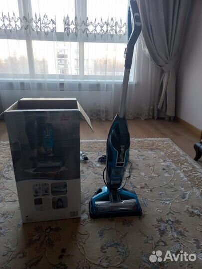 Новый Моющий пылесос bissell