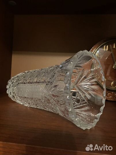 Ваза хрустальная