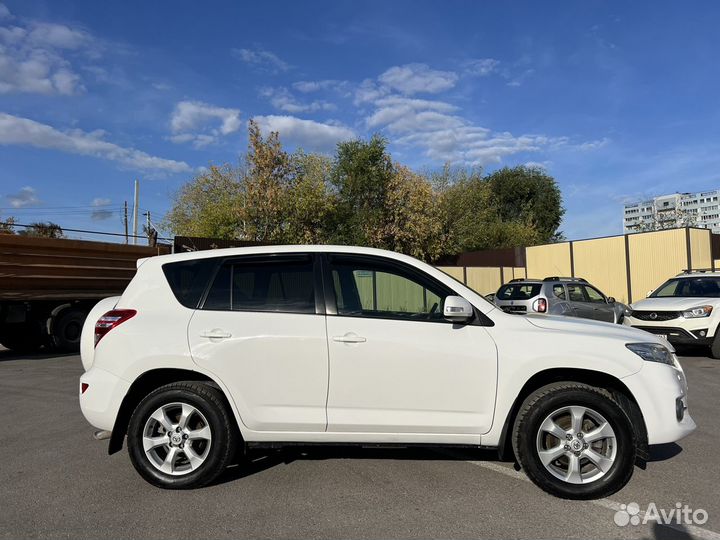 Toyota RAV4 2.0 CVT, 2011, 122 000 км