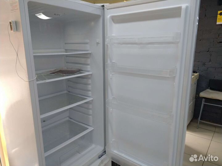 Холодильник Dexp бу