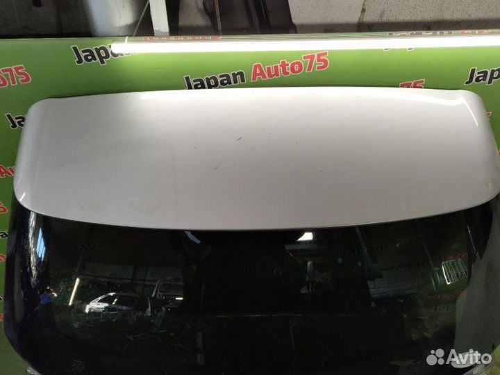 Дверь багажника Toyota Harrier GSU30 2GR-FE