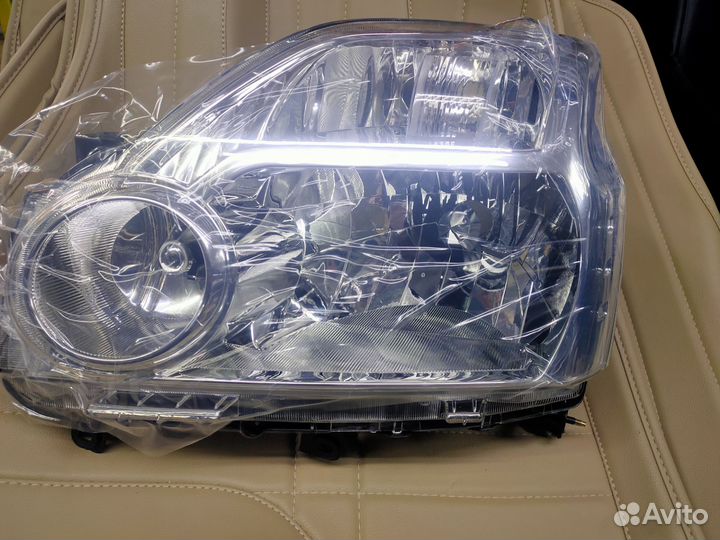 Фары nissan 10 trail t31