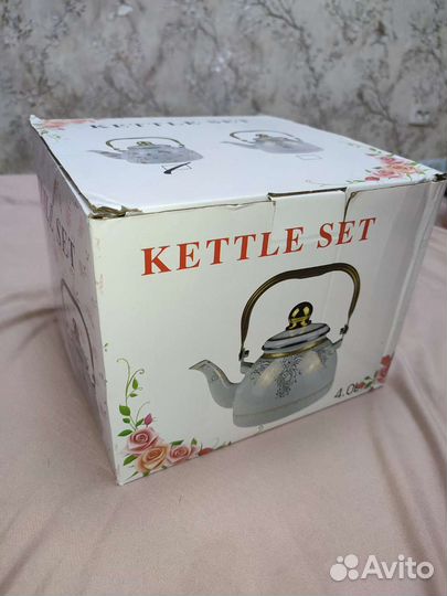 Чайник эмалированный новый