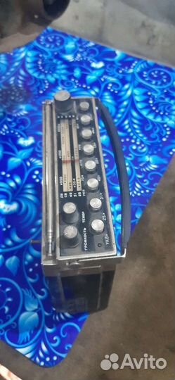 Ретро магнитола ваз 2103