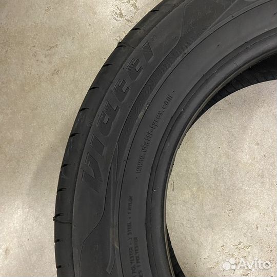 Viatti Strada 2 (V-134) 225/50 R17 98W