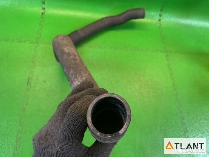 Патрубок радиатора mitsubishi pajero