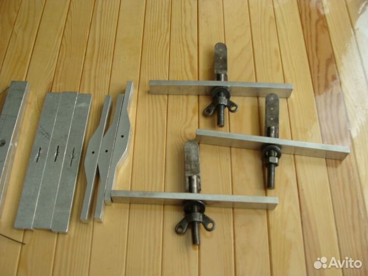 Инструмент для ремонта пианино и роялей