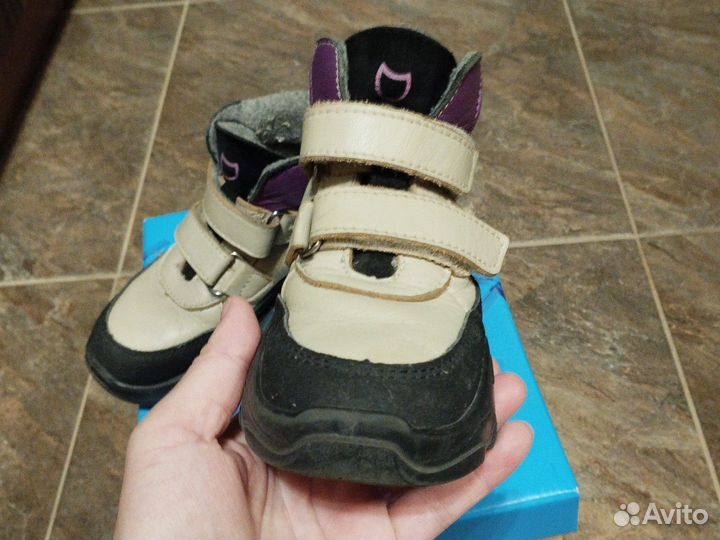 Ботиночки демисезонные 28 размер