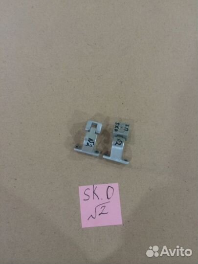 Петли и крепления кузова Skoda Octavia A4