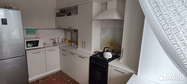 Кухонный гарнитур 3м