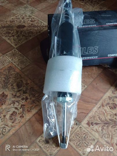 Стойки передние на Пассат б 5+,и рулевыетяги