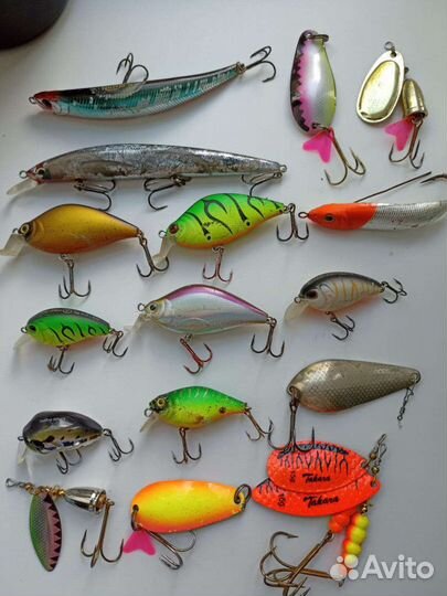 Наборы блесен и воблеров