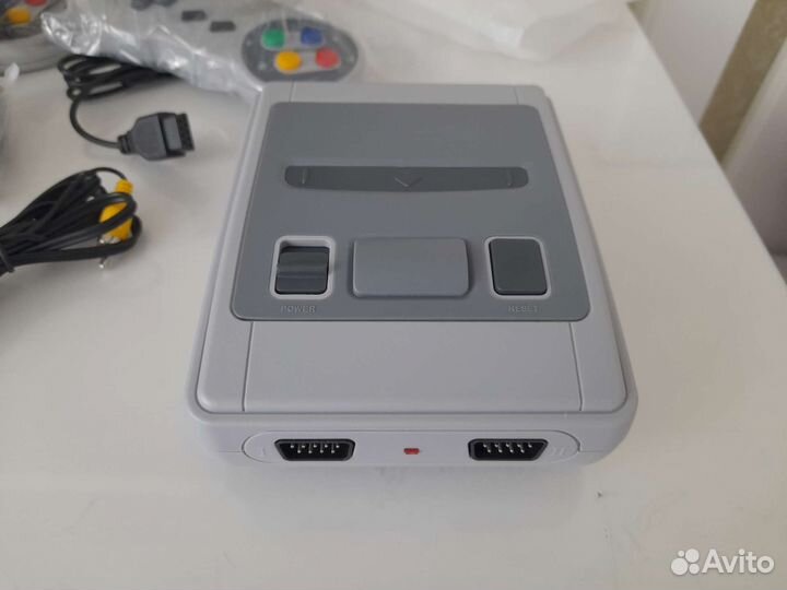 Портативная игровая консоль