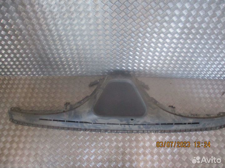 Накладка торпедо верхняя Mercedes-Benz A9436800506