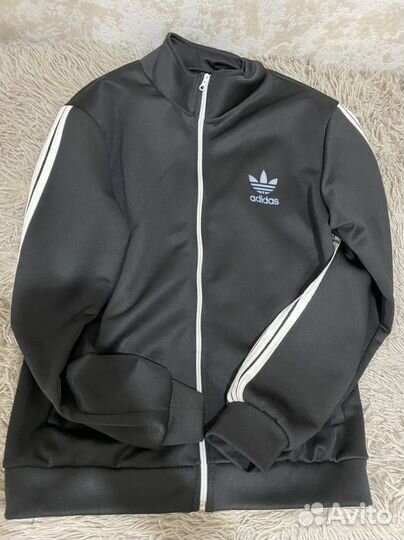 Костюм спортивный женский