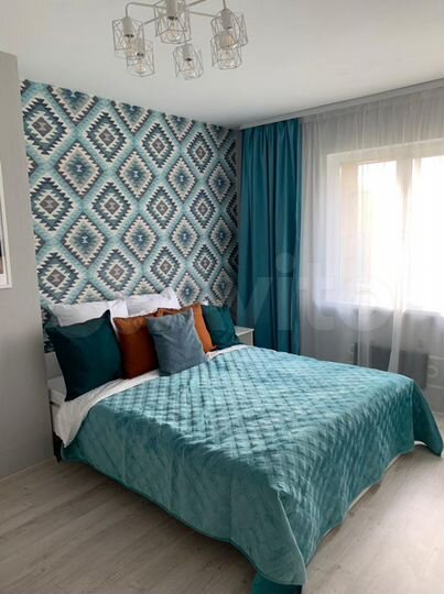 2-к. квартира, 56 м², 1/10 эт.