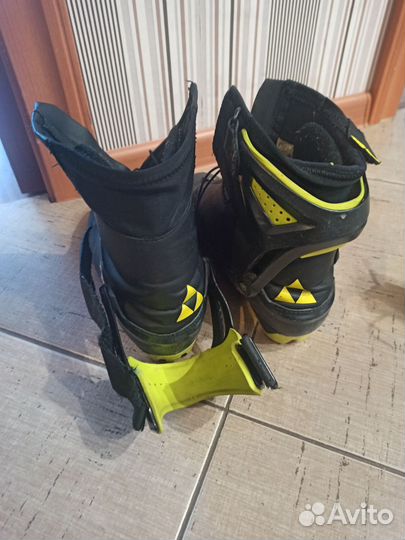 Лыжные ботинки fischer