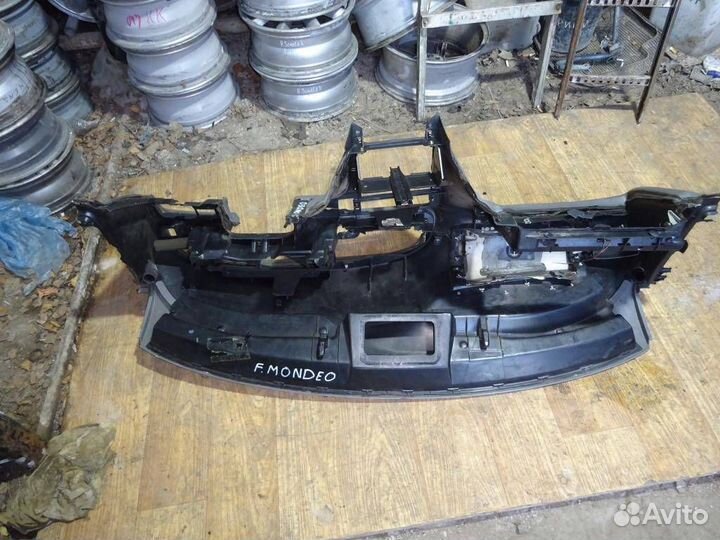 Торпедо Ford Mondeo I 1993-1996