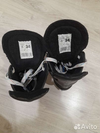 Коньки хоккейные