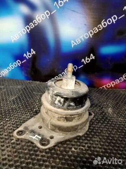 Подушка двигателя Volkswagen Polo 5