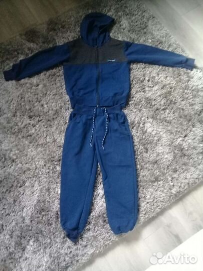 Спортивный костюм