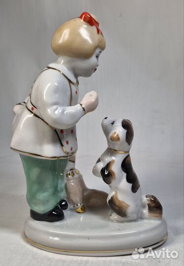 Статуэтка фарфоровая СССР