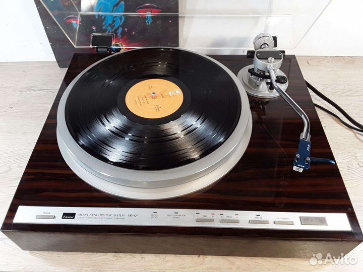 Проигрыватель винила sansui XR Q7