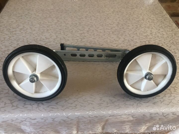 Колеса боковые