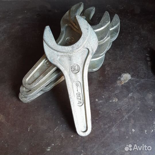 Ключ рожковый