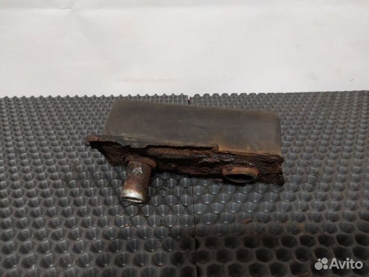 Подушка радиатора