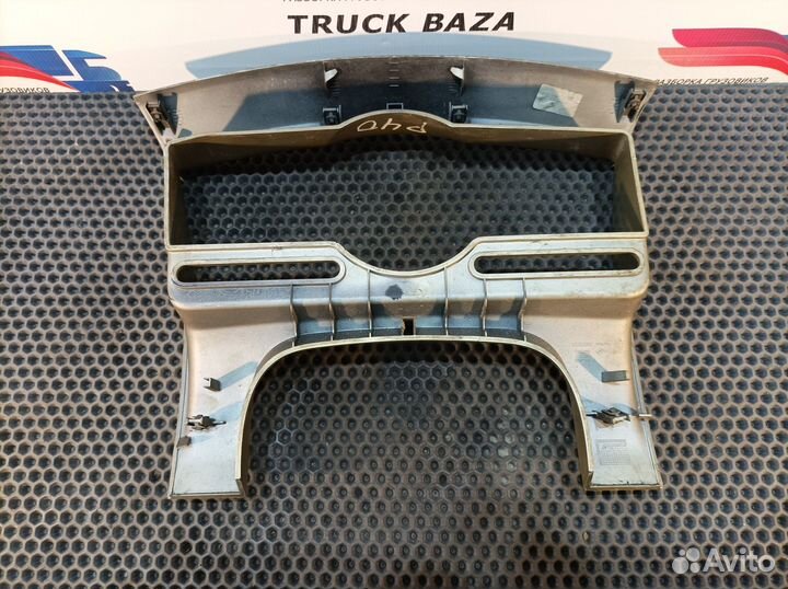 Накладка панели приборов Renault Premium