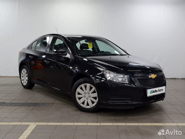 Chevrolet Cruze 1.6 МТ, 2011, 110 000 км