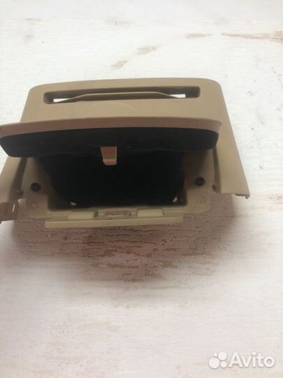 Бардачок центральной консоли передний Honda