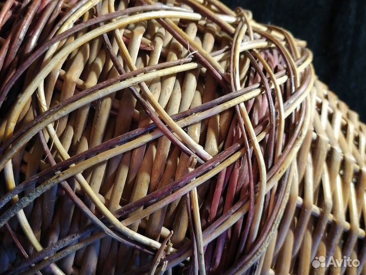 Ваза напольная плетеная