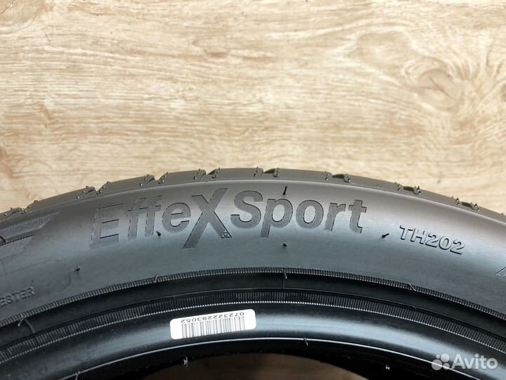 Triangle EffeXSport TH202 255/55 R20 110W