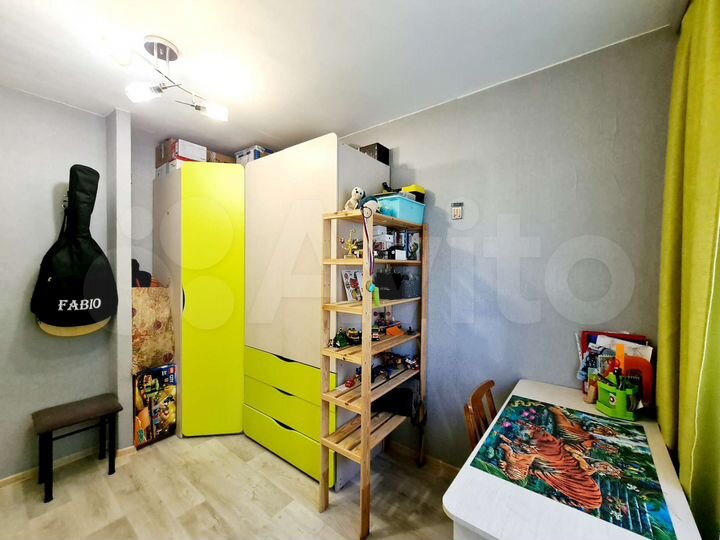 4-к. квартира, 78 м², 1/9 эт.