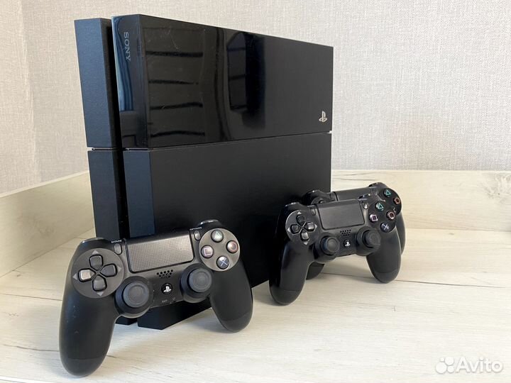 Sony PlayStation 4