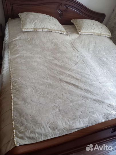 Покрывало на кровать 240 260