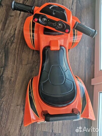 Детская машинка каталка