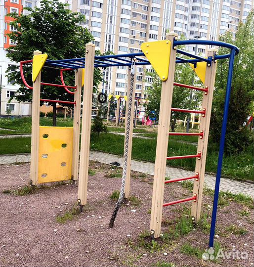 Детский спортивный комплекс для улицы