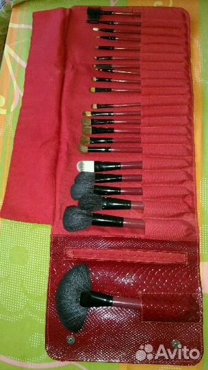 Кисти для макияжа набор