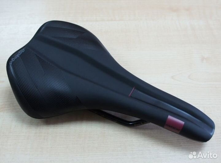 Седло для велосипеда Prologo Akero AGX